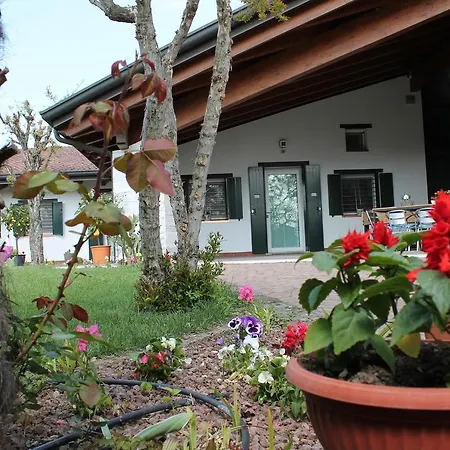 My Chic Garda House Feriehus Castelnuovo del Garda